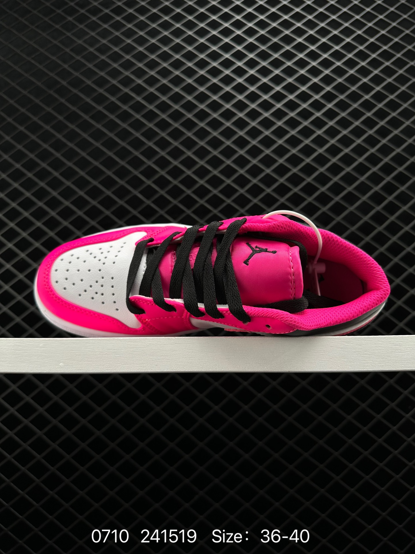 Air Jordan 1 Low Fierce Pink